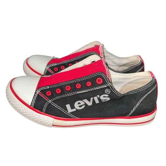Levi’s Kids Size 6 Sneakers (10.5” X 3.5”) Canvas Upper Rubber sole EUC Red/Blk - Picture 4 of 7